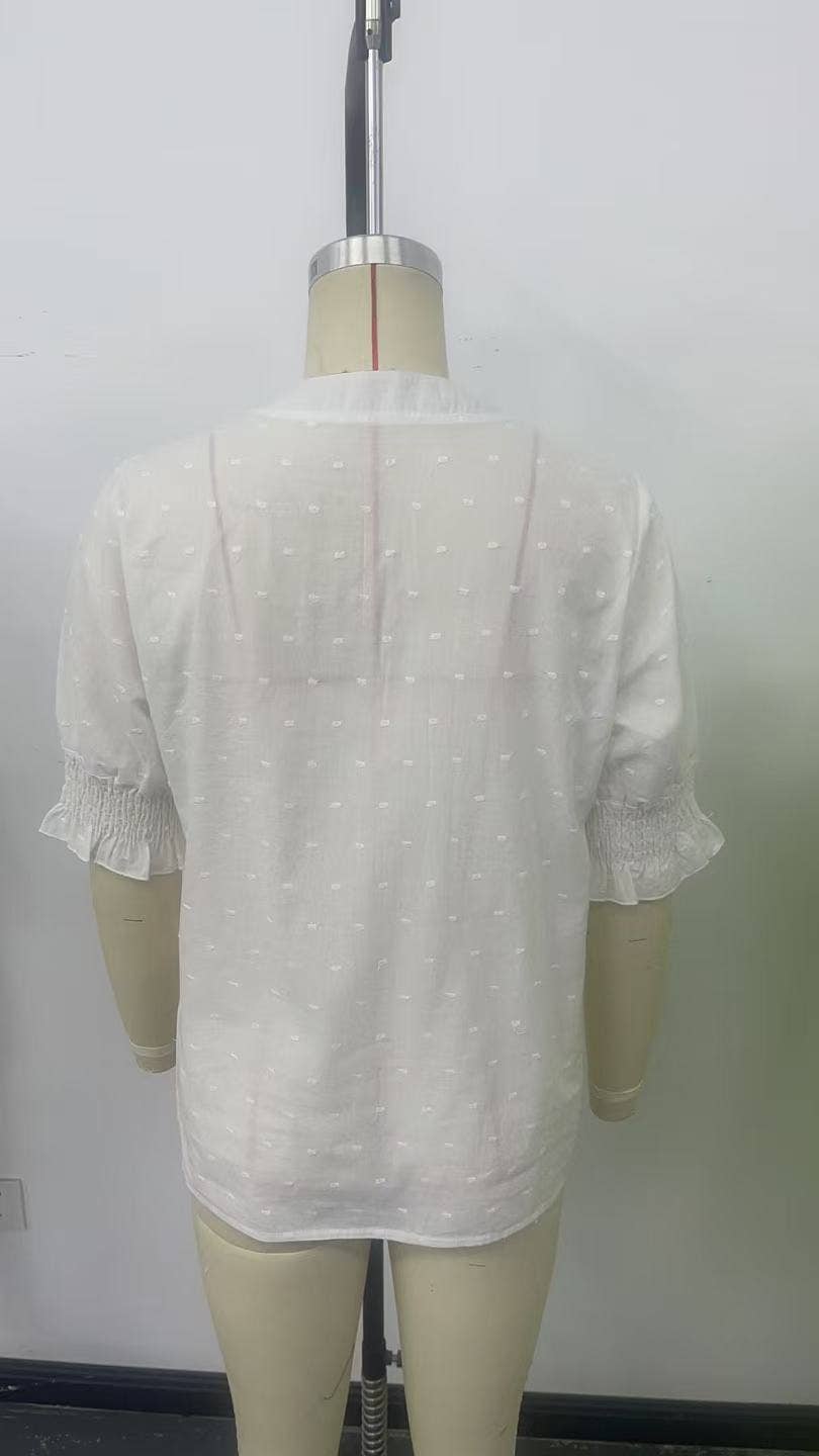 V-neck puffy sleeve cutout hairball lace T-shirt